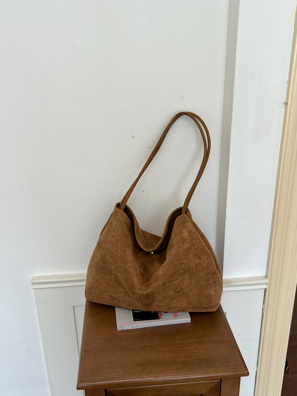 Minimalist Faux Suede Shoulder Bag for Fall