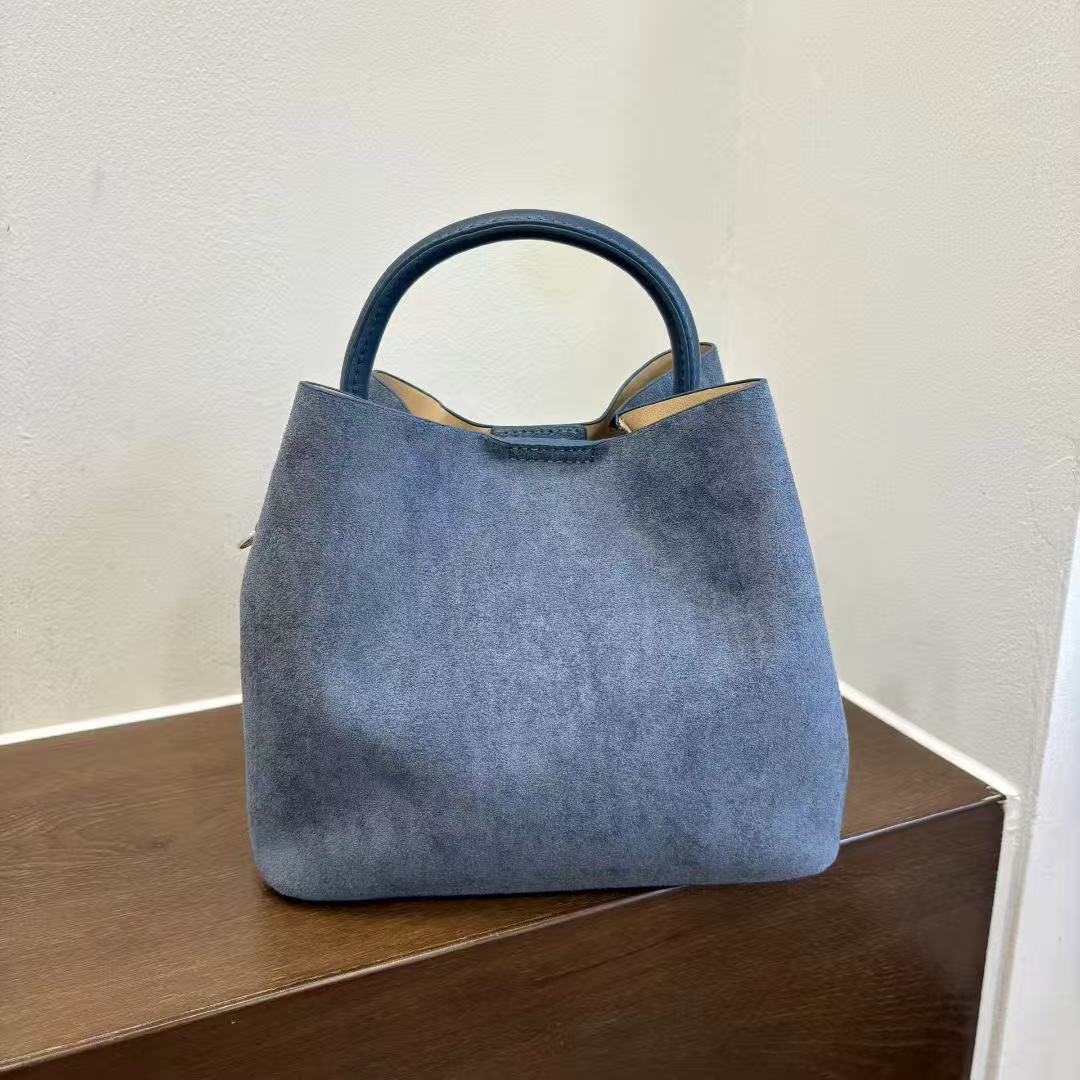Bucket Bag product view