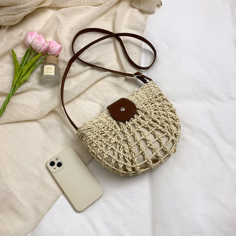 New Woven Half Round Hollow Straw Fresh Shoulder Crossbody Beach Bag
