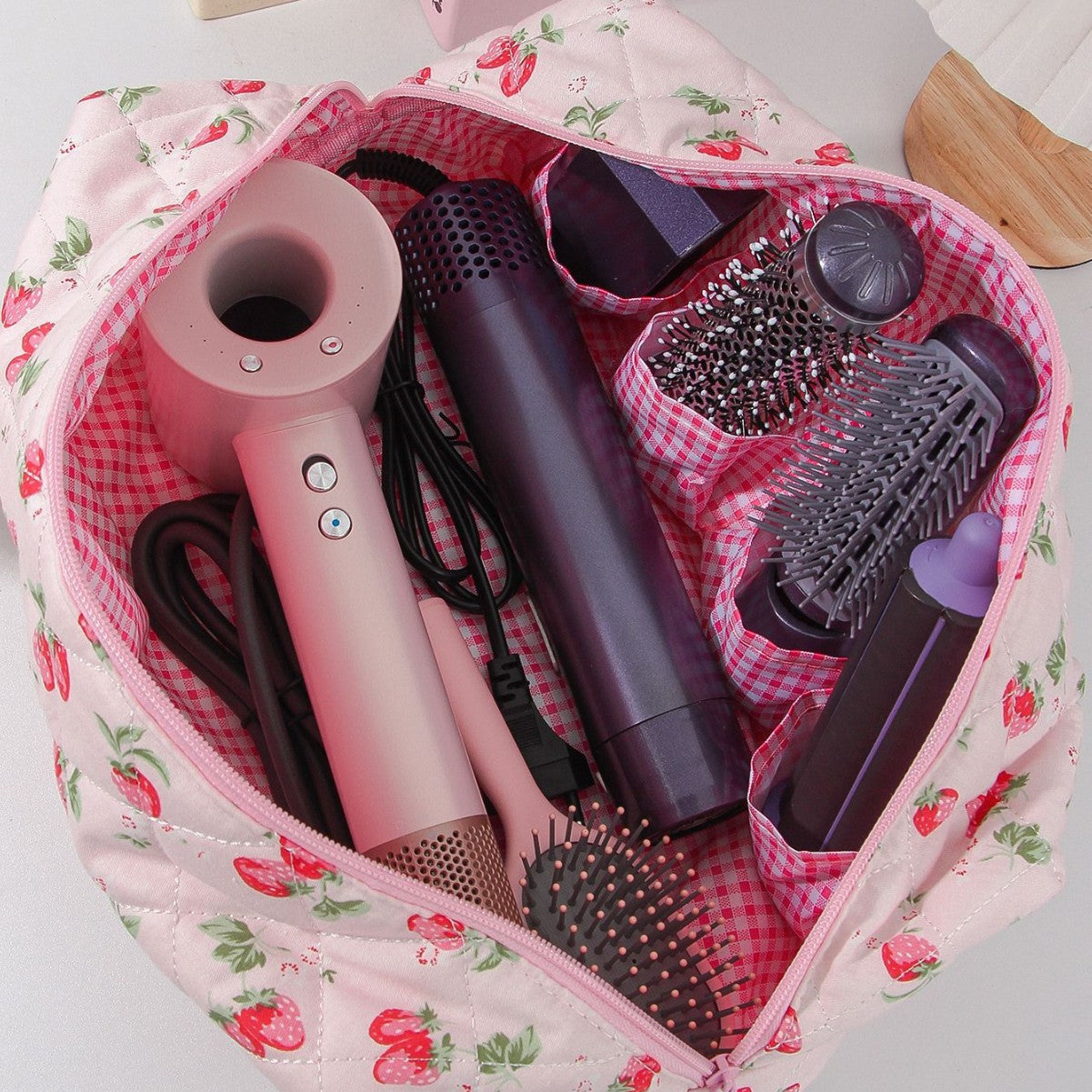 Large-Capacity Strawberry Printed Toiletry Bag
