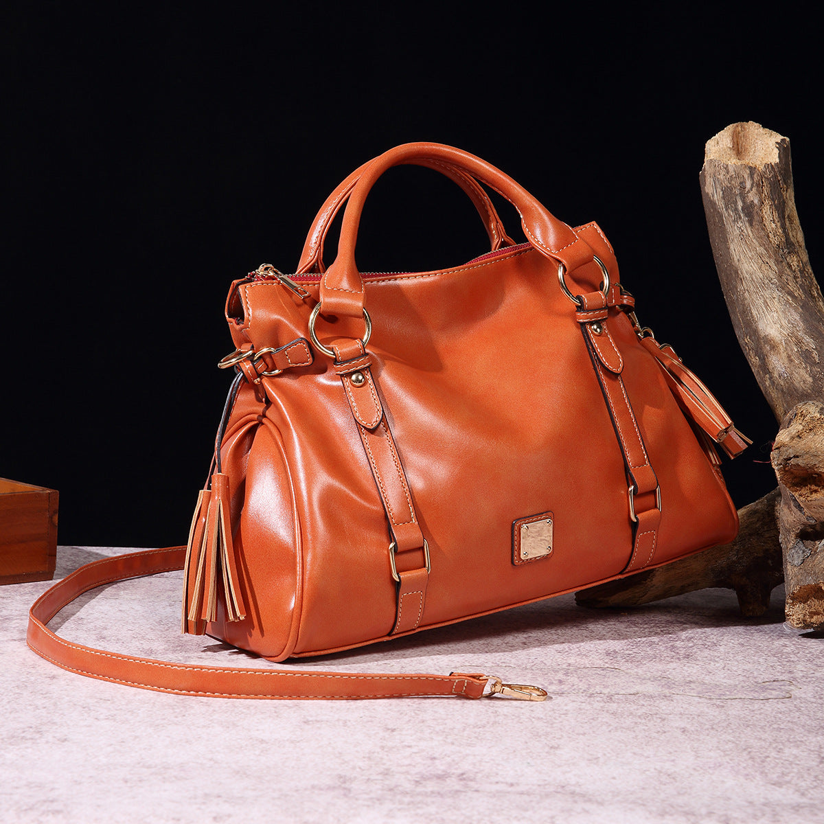 Retro Hand-Painted Soft Portable Shoulder Crossbody Commuter Bag