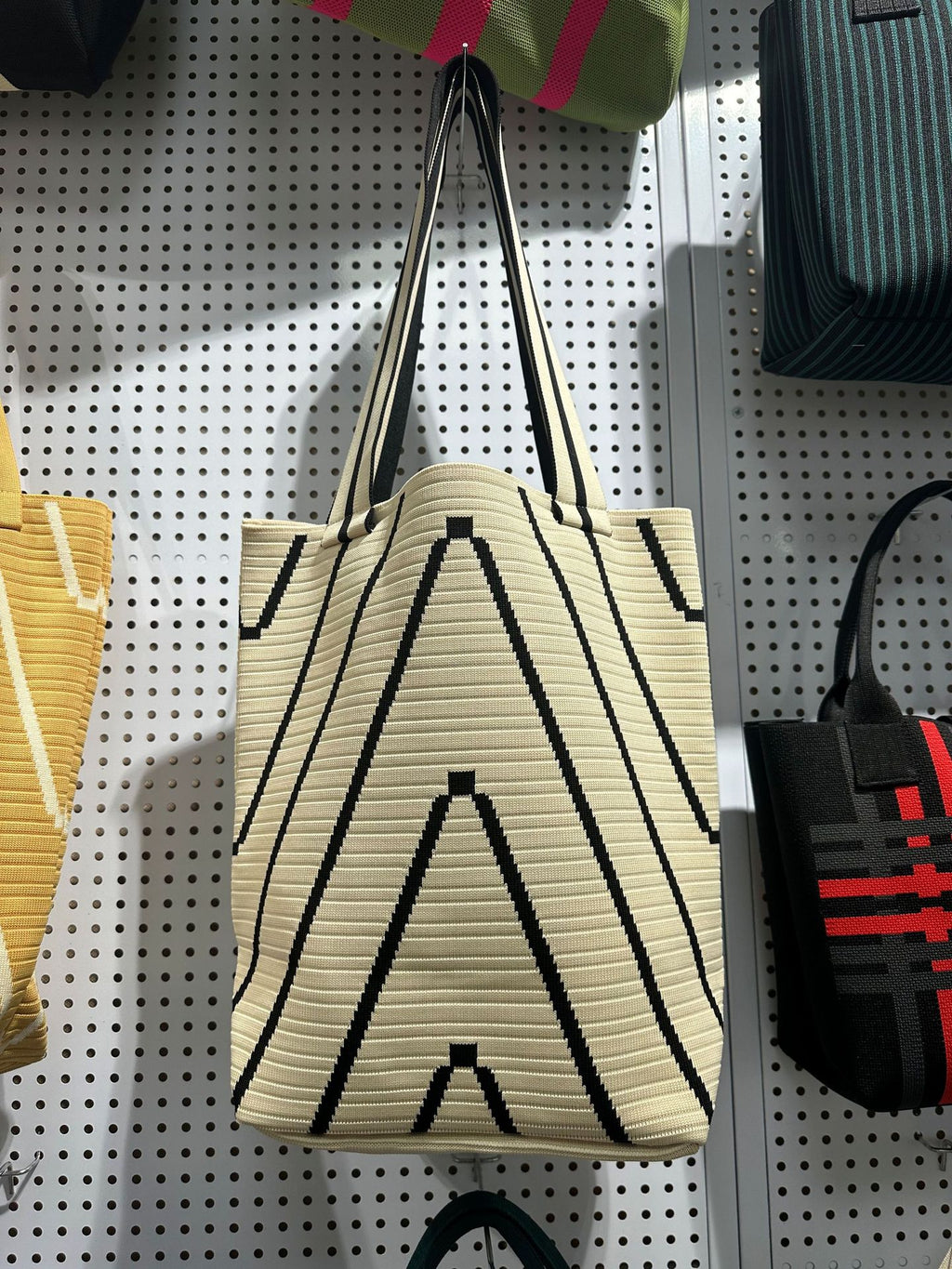 Shoulder Bags, Bucket Bags, Large-Capacity Knit Bags, Tote Bags, Woven Handbags, Women's Bags, Organized, Ombré, Versatile, Fashionable