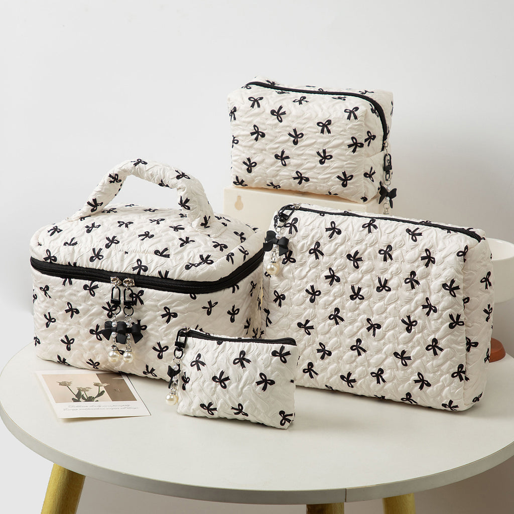 Bow-Knot Hand-Held Large Capacity Cosmetic Travel Toiletry Bag