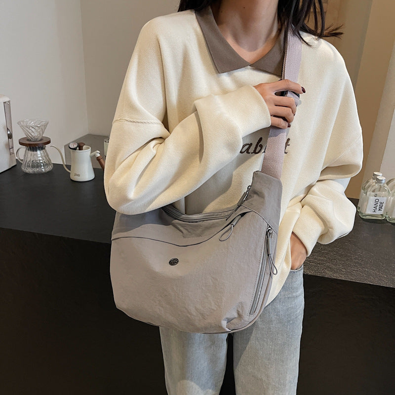 Japanese Simple Women'S Crossbody Bag Large Capacity Solid Color Versatile Dumpling Bag Lightweight Commuter Student Class Shoulder Bag