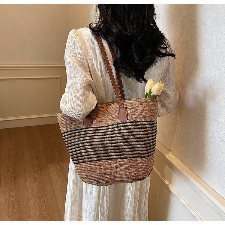 Women Straw Beach Black Stripe 2026 New Casual Summer Shoulder Tote Bag