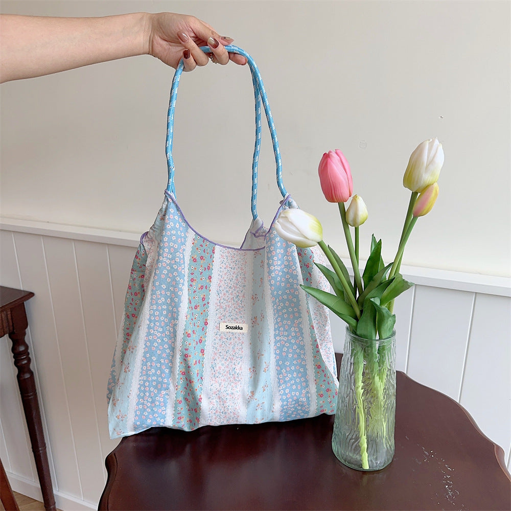 Korean Large Capacity Drawstring Floral Tote Bag