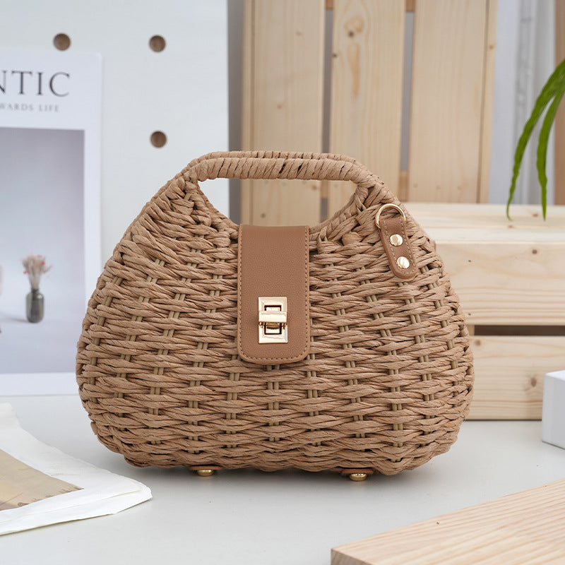 Simple Shell Straw Crossbody Bag
