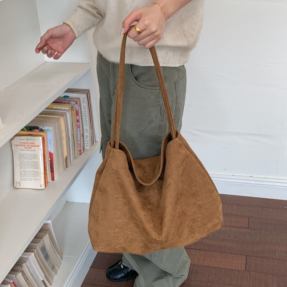 Minimalist Faux Suede Shoulder Bag for Fall