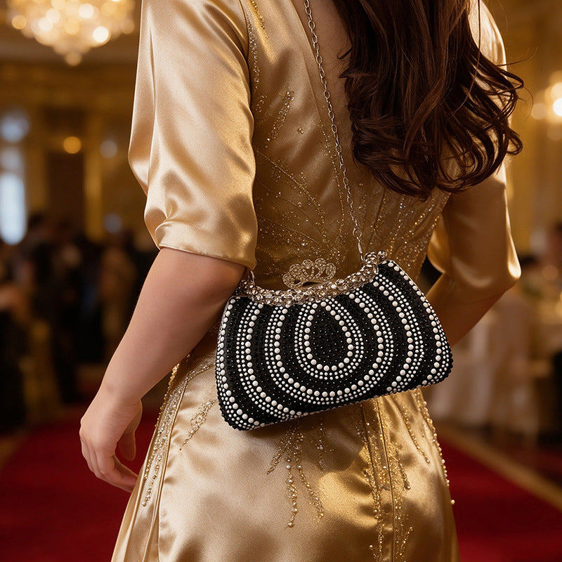 Shining Rhinestone Clutch Bag with Chain Strap