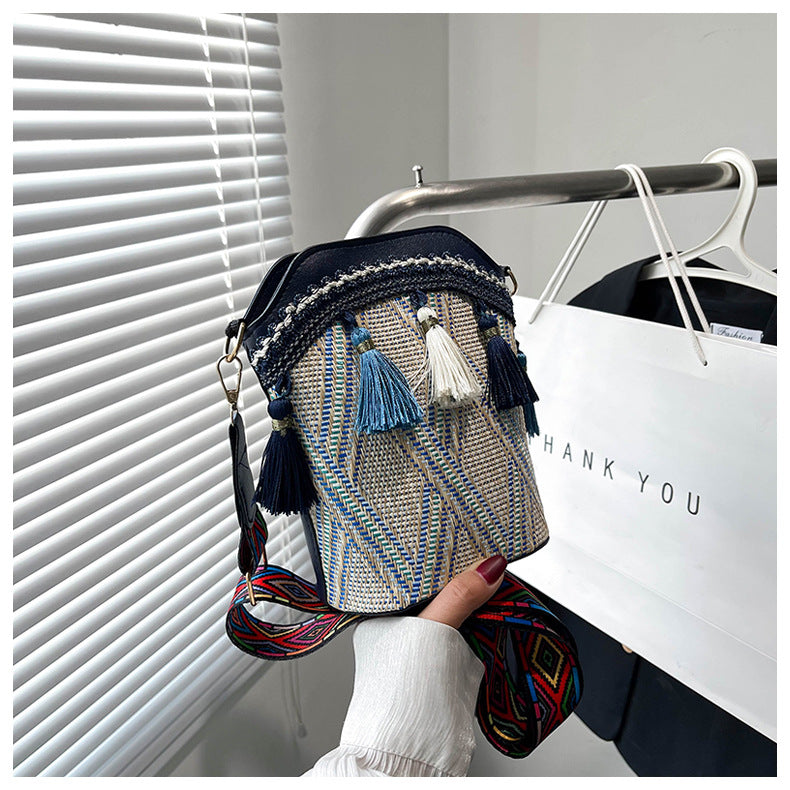 High-End Ethnic Woven Bucket Shoulder Bag