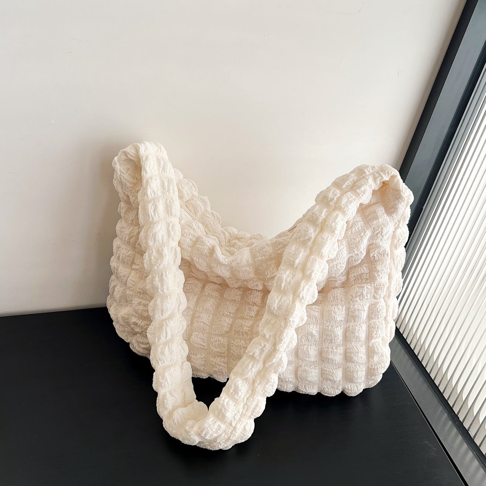 Bubble Flower Large Capacity Crossbody Bag