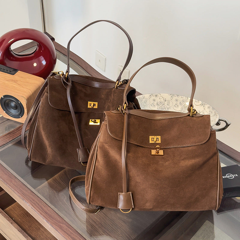 Elegant Suede Leather Shoulder Bag with Flap Design