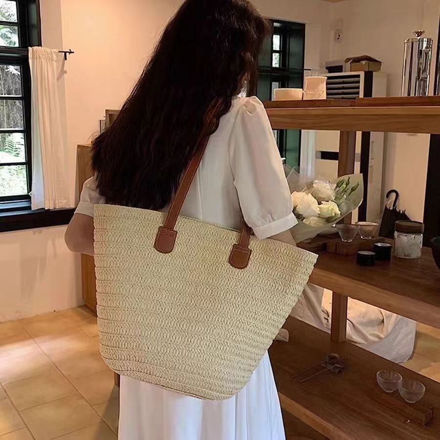 Straw Large Capacity Beach Woven Bucket Tote Bag