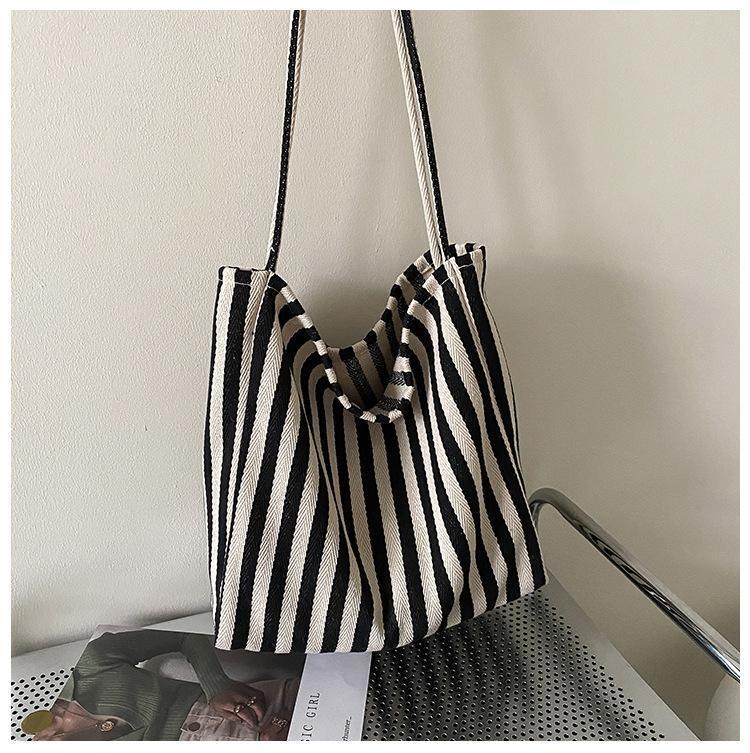 Single Shoulder Striped Canvas Large Bag