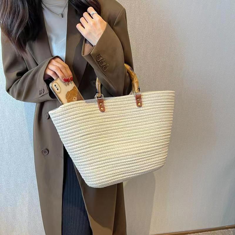 Woven Single Shoulder Large Capacity Bamboo Tote Bag