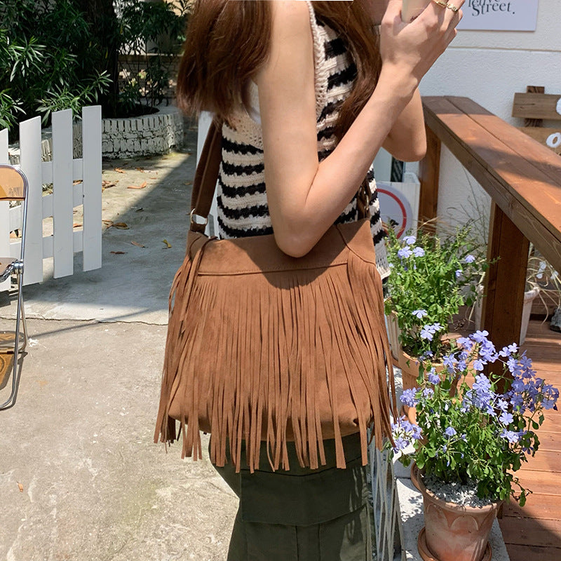 Women Western Retro Tassel Suede Crossbody Shoulder Bag