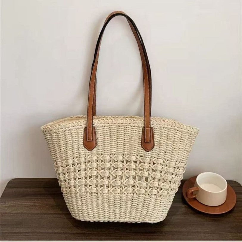 Large Capacity Woven Straw Commuter Tote Bag