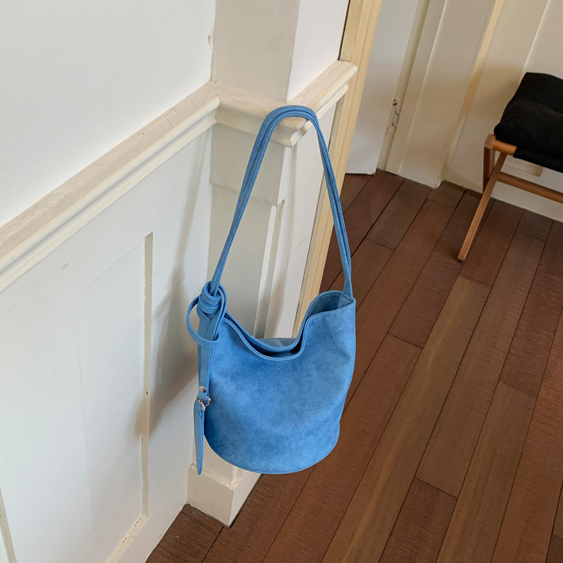 Bucket Bag color view