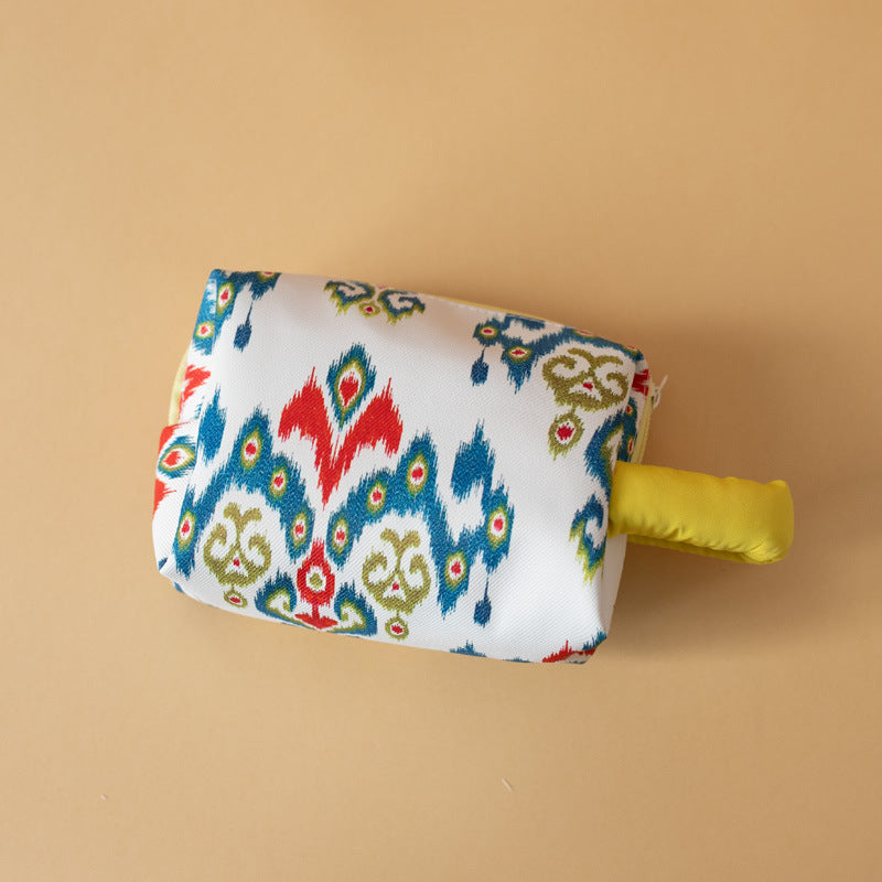 2026 Original Ethnic Pattern Handheld Makeup Waterproof Clutch Pouch