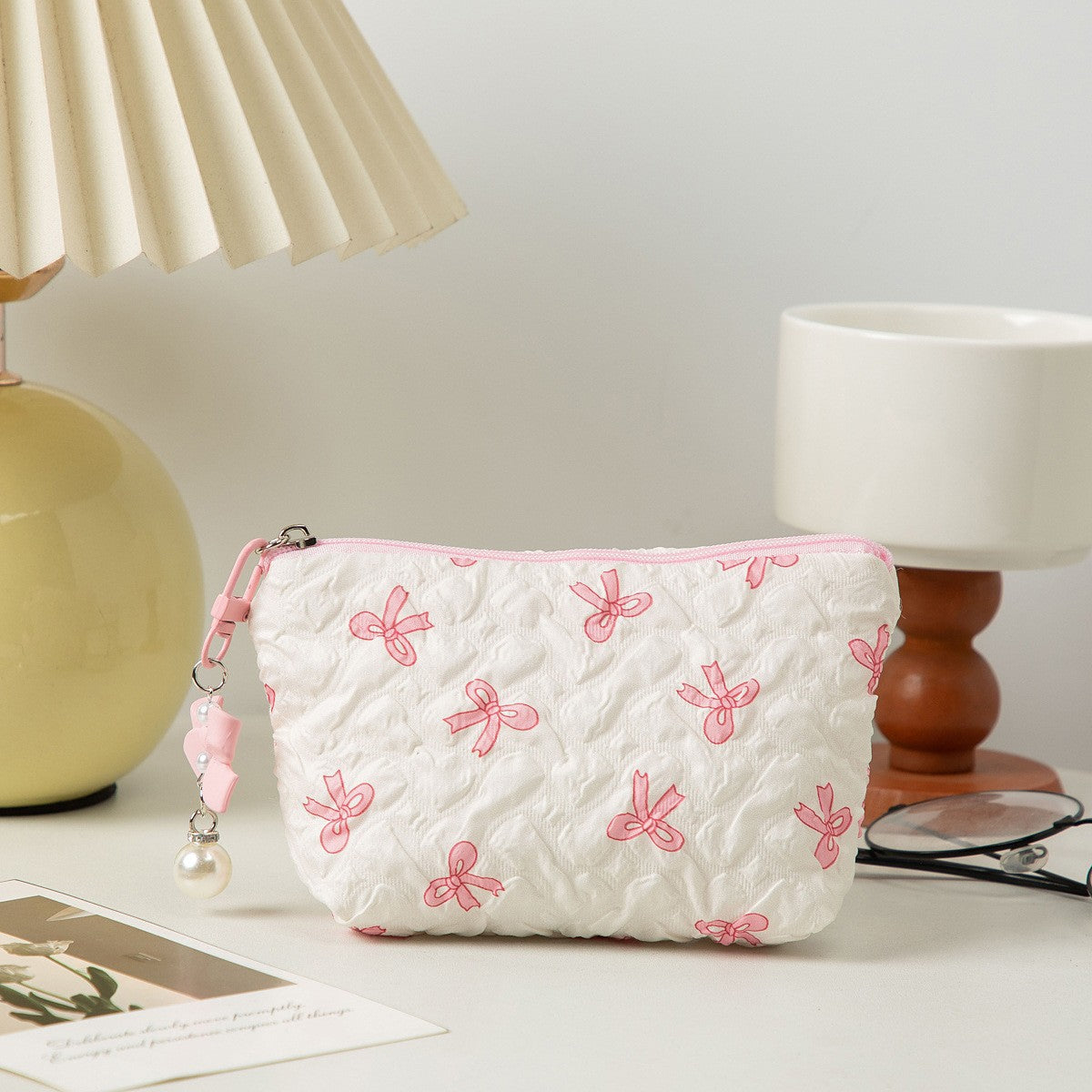 Bow-Knot Hand-Held Large Capacity Cosmetic Travel Toiletry Bag