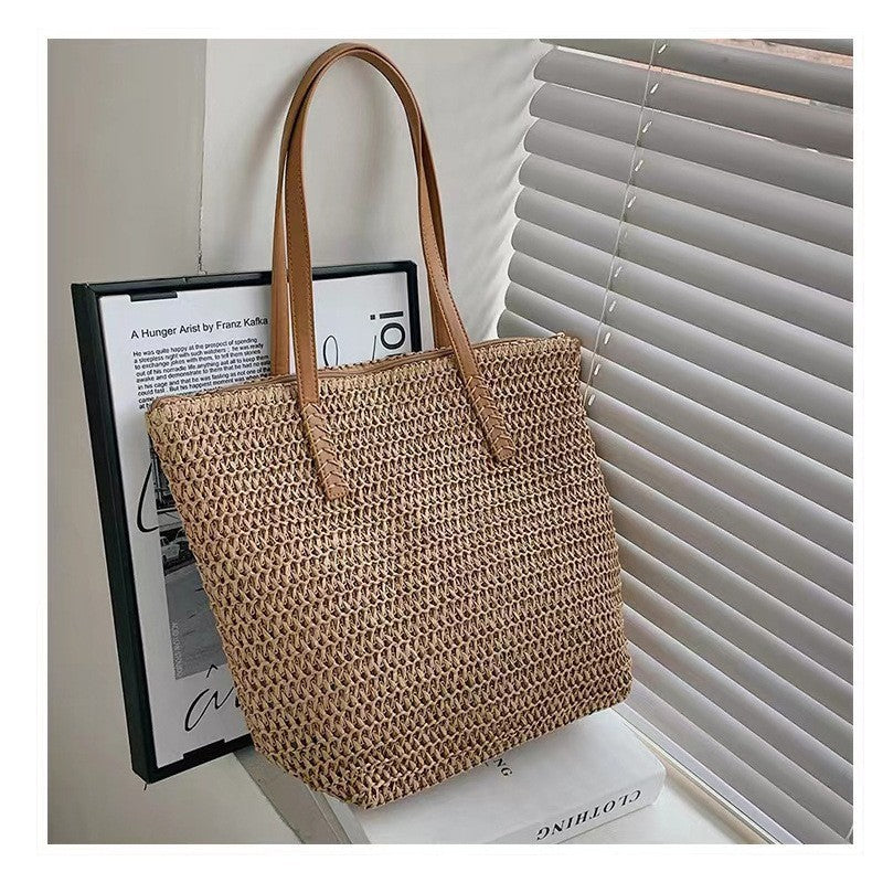 Large Capacity Woven Straw Shoulder Bag