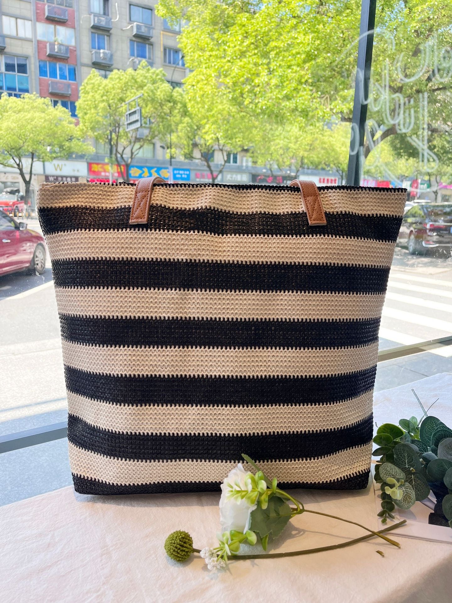 Rainbow Stripe Contrast Color Woven Straw Beach Bag