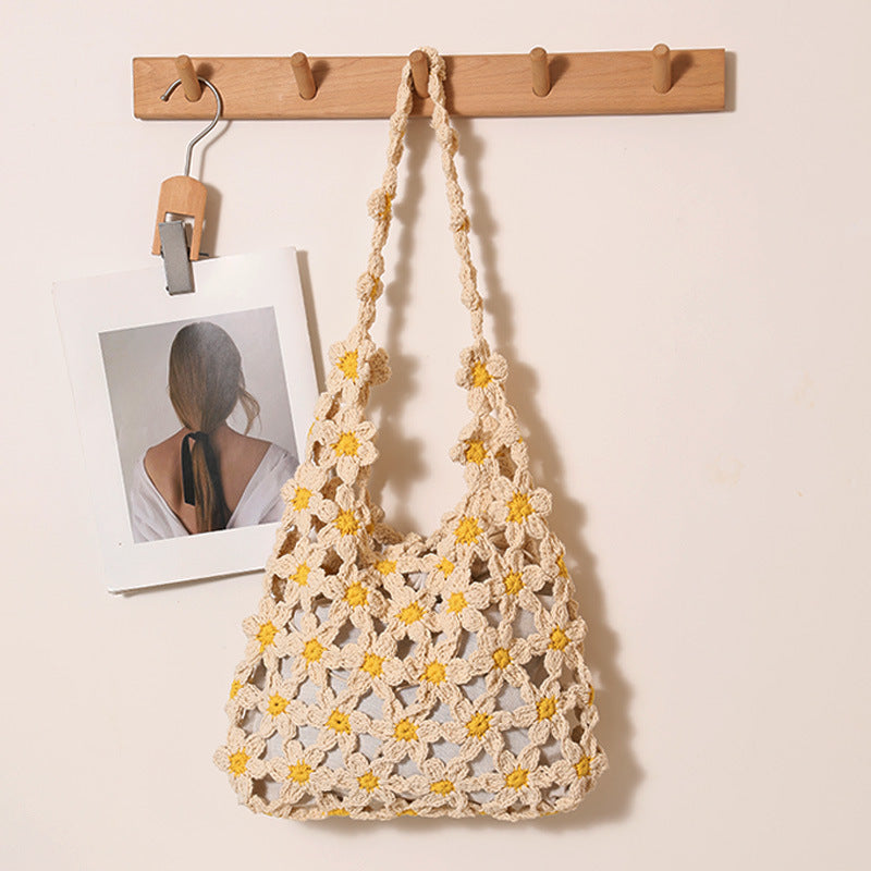 Large Capacity Flower Straw Hollow Woven Beach Bag