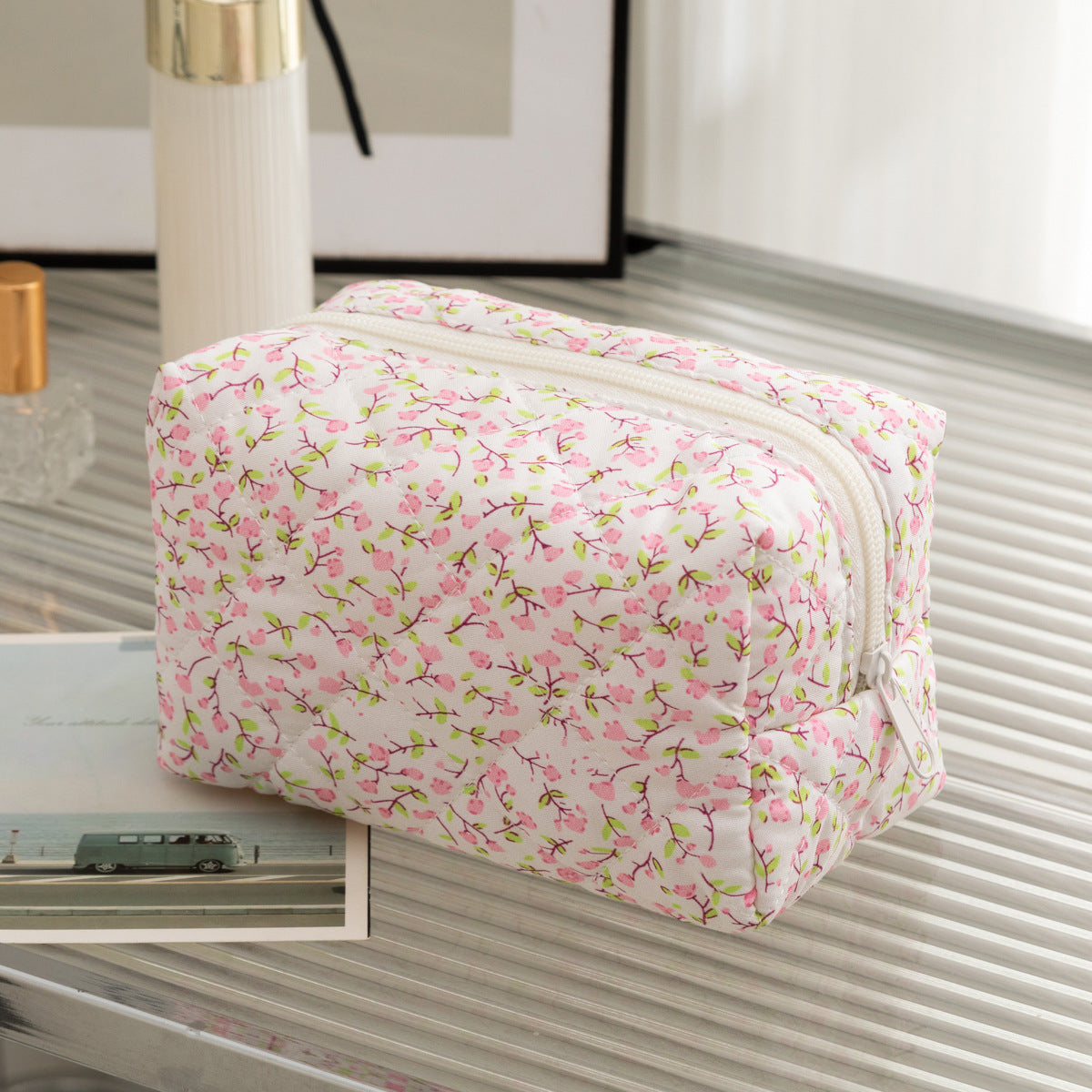 Women's Floral Quilted Large Capacity Cosmetic Travel Bag