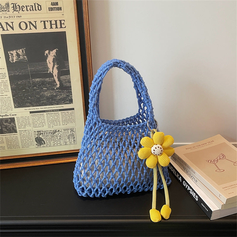 2026 New Korean Unique Hollow Mesh Wristlet Fashion Beach Handbag