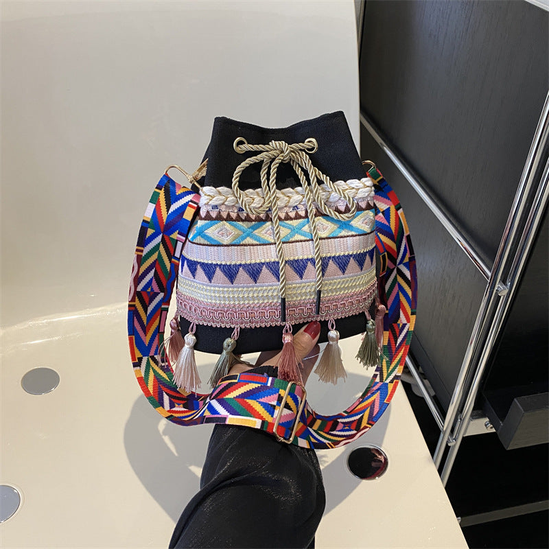 Ethnic Tassel Totem Bucket Crossbody Bag