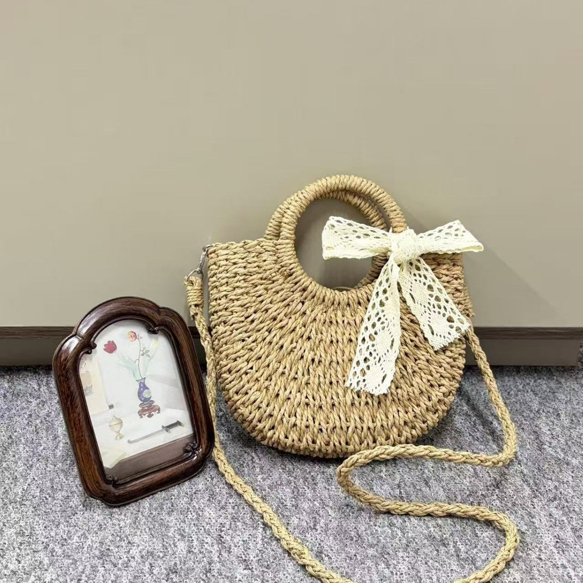 Handmade Straw Woven Crossbody Phone Bag