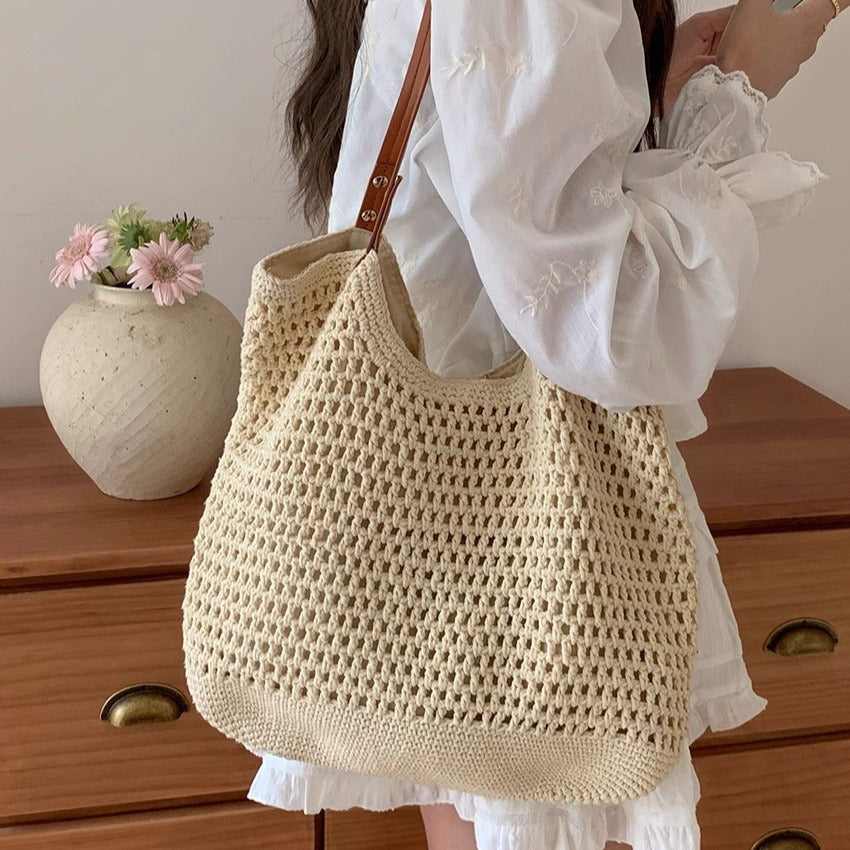Woven Straw Commuter Tote Large Capacity Beach Shoulder Bag
