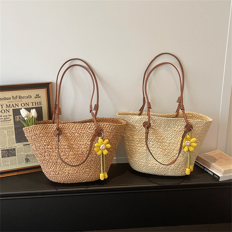Women Beach Woven Handheld 2026 Spring New Large Shoulder Straw Tote Bag