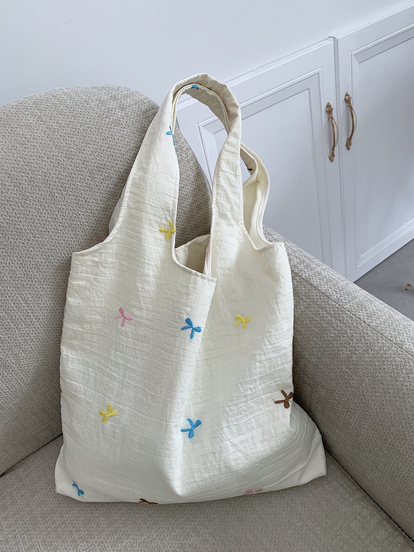 Embroidered Floral Canvas Shoulder Bag Fresh Versatile