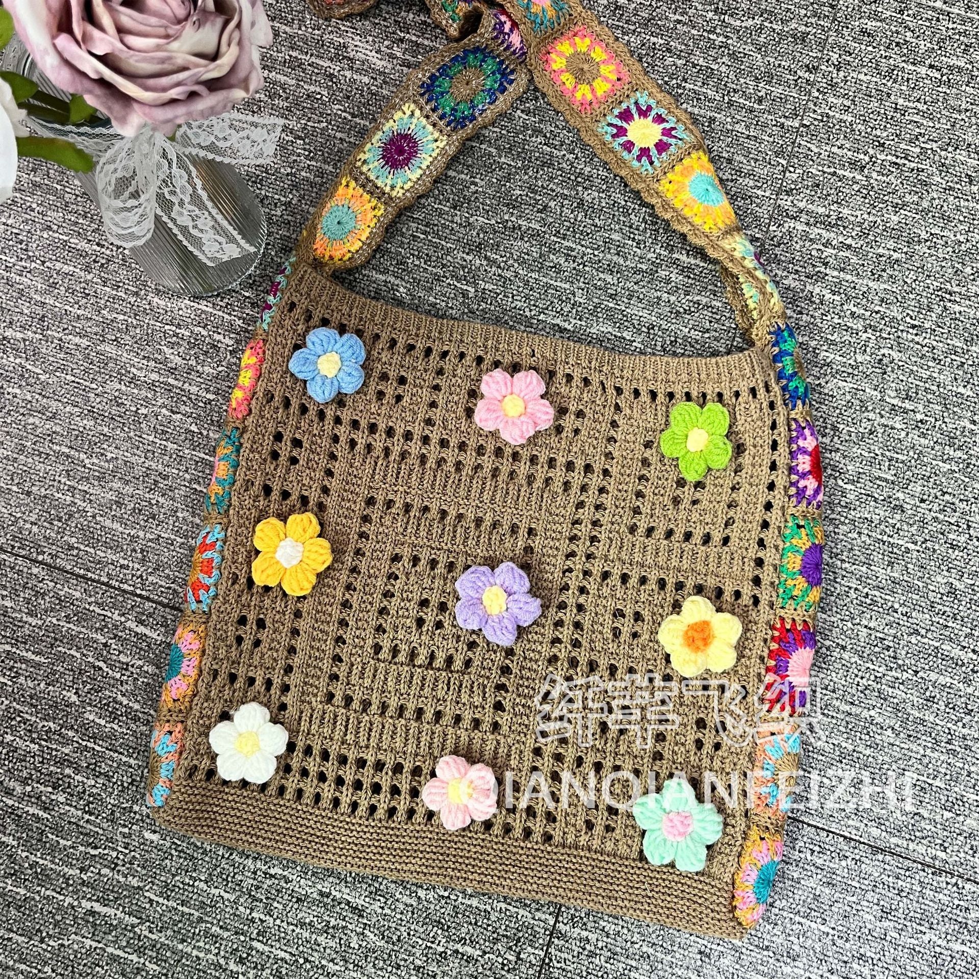 New Cross-Border Amazon Cross-Border Women'S Patchwork Knitted Hand Shoulder Bag Hot Sale Simple And Versatile Retro Knitted Bag