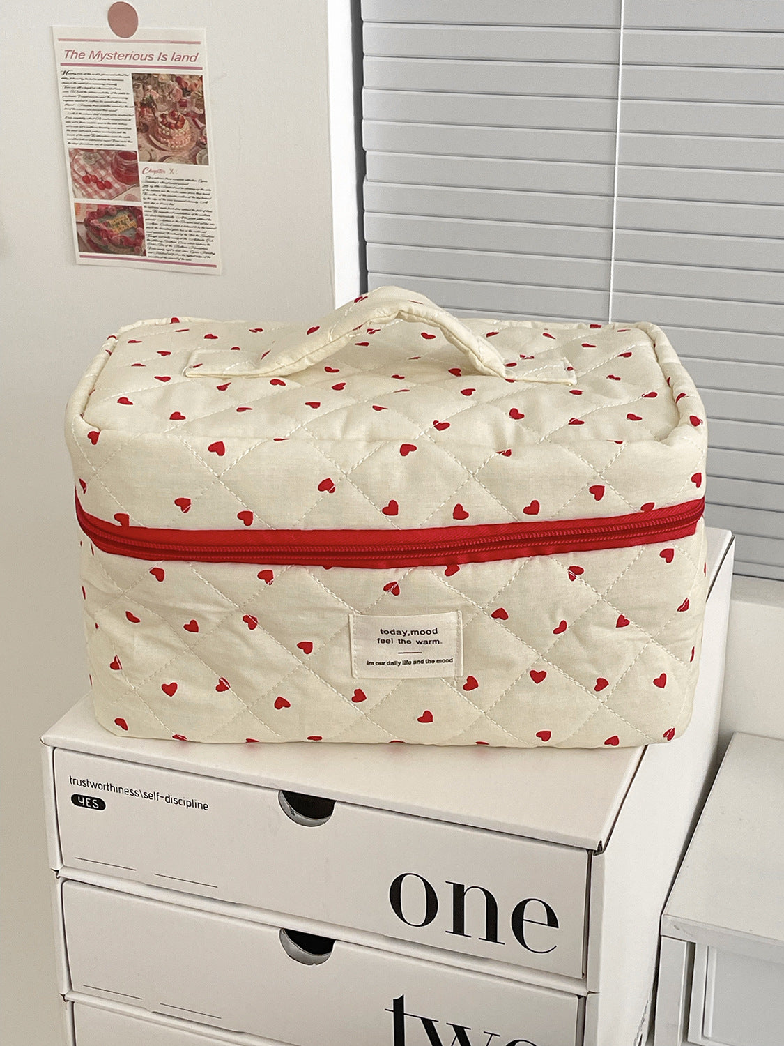 Red Love Large Capacity Toiletry Bag