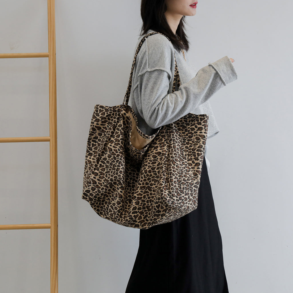 Bestselling Leopard Lazy Shoulder Large Stylish Underarm Bag
