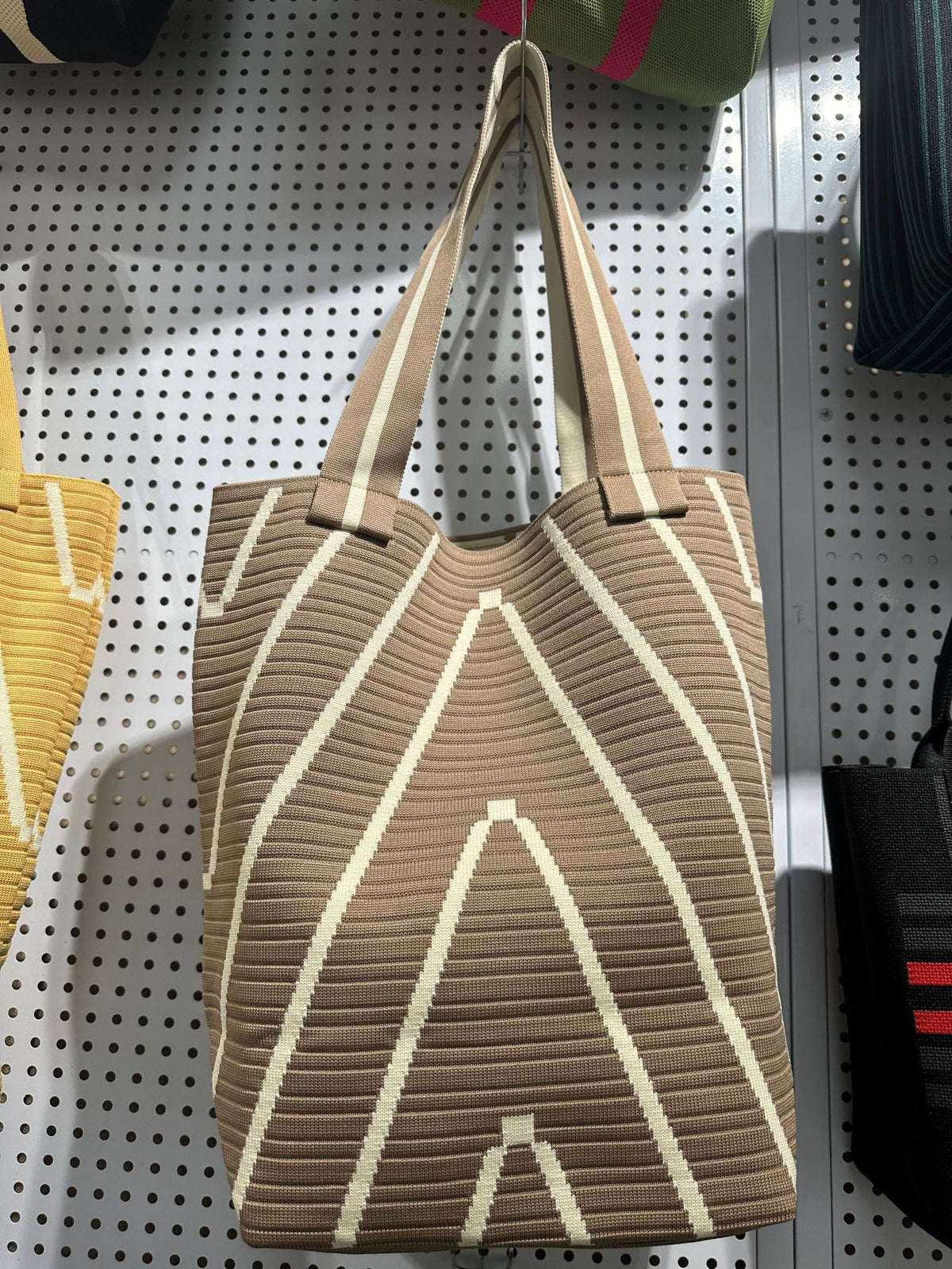 Shoulder Bags, Bucket Bags, Large-Capacity Knit Bags, Tote Bags, Woven Handbags, Women's Bags, Organized, Ombré, Versatile, Fashionable
