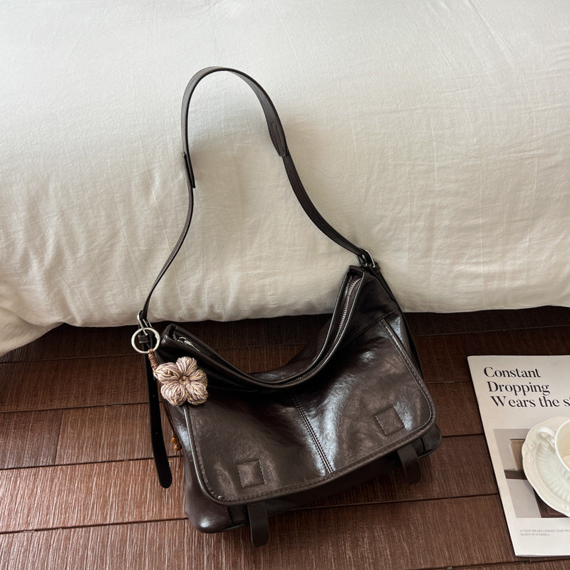 Shoulder Bag color view