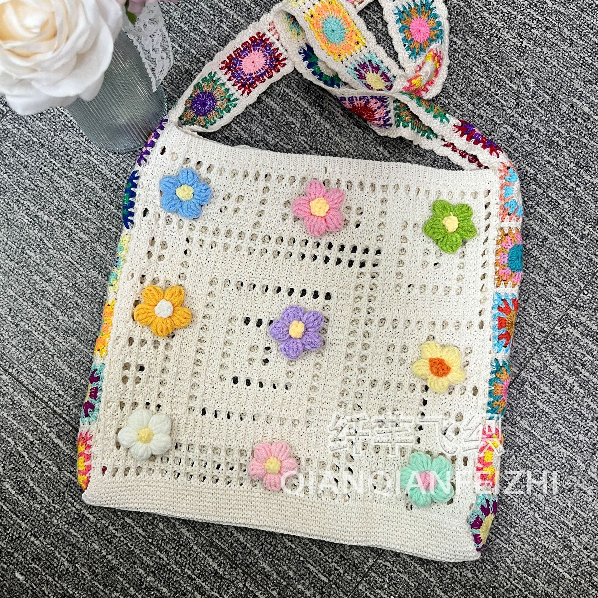 New Cross-Border Amazon Cross-Border Women'S Patchwork Knitted Hand Shoulder Bag Hot Sale Simple And Versatile Retro Knitted Bag
