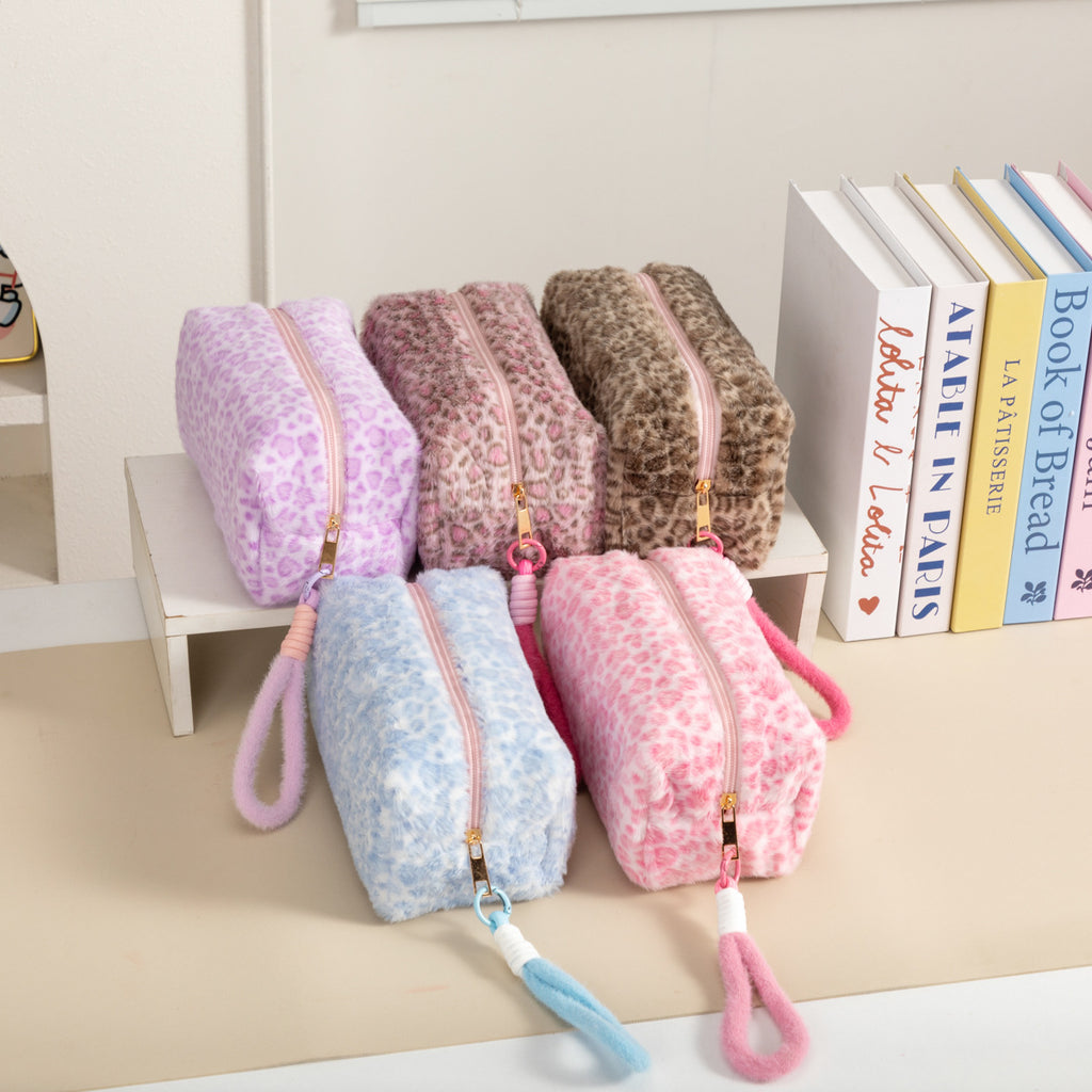 Leopard Print Plush Cosmetic Bag Large Capacity Portable Toiletry Bag