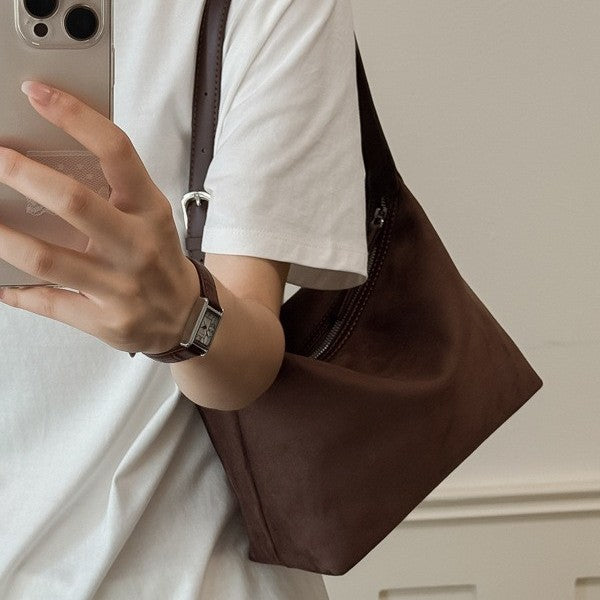 Minimalist Suede Hobo Bag with Adjustable Strap and Zipper