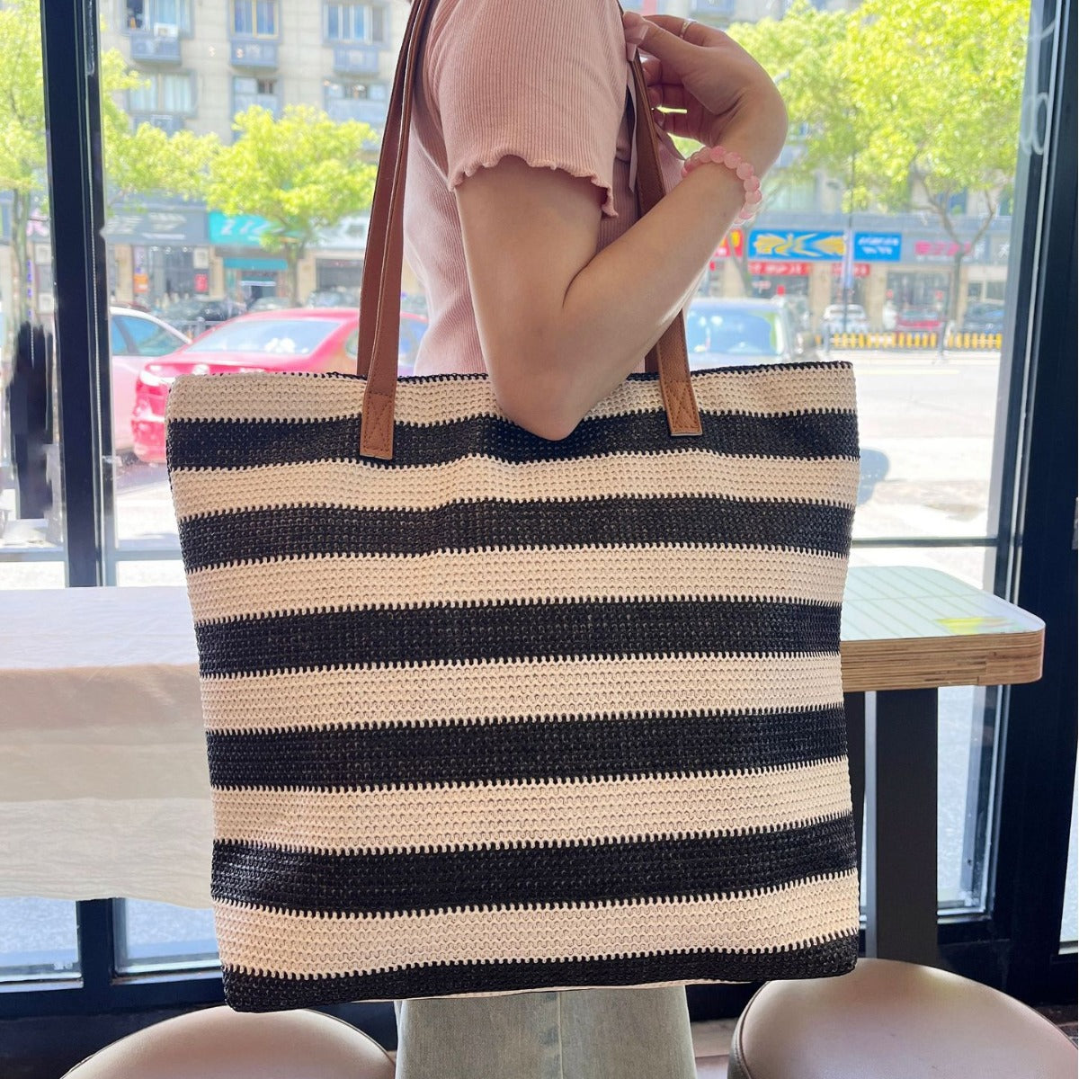 Rainbow Stripe Contrast Color Woven Straw Beach Bag