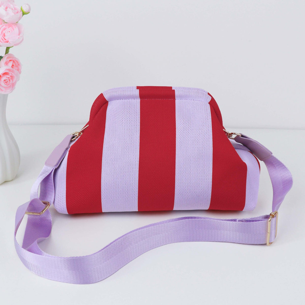 Striped Kiss Lock Adjustable Shoulder Strap Crossbody Bag