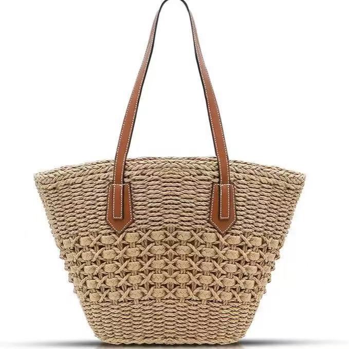 Versatile Large Capacity Hollow Straw Commuter Shoulder Bag