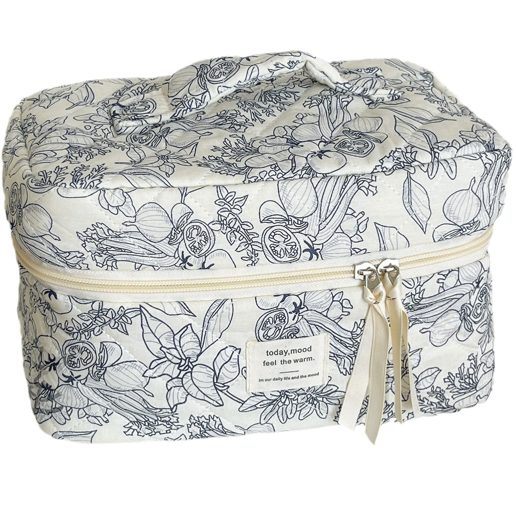 Tea Break Large Capacity Toiletry Bag