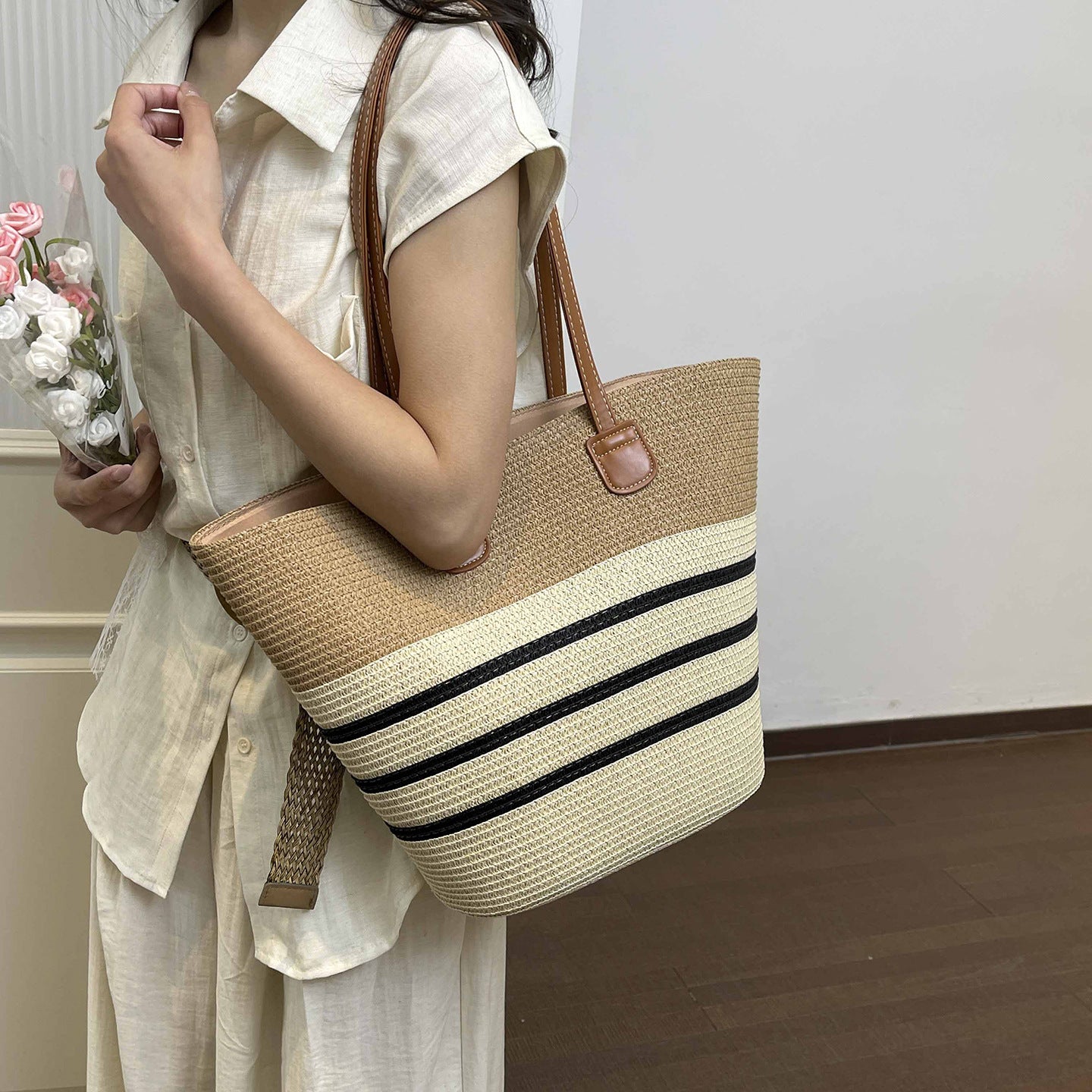 Women Straw 2026 Spring Woven Handbag Rattan Crossbody Large Tote Bag