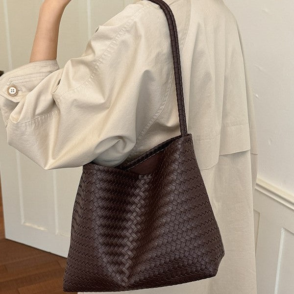 Classic Minimalist Woven Hobo Shoulder Bag with Matching Pouch