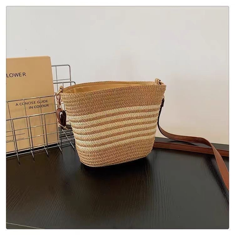 Women Summer Trend Straw Small 2026 New Beach Woven Crossbody Bucket Bag