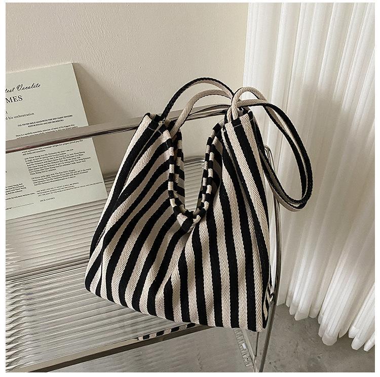 Single Shoulder Striped Canvas Large Bag
